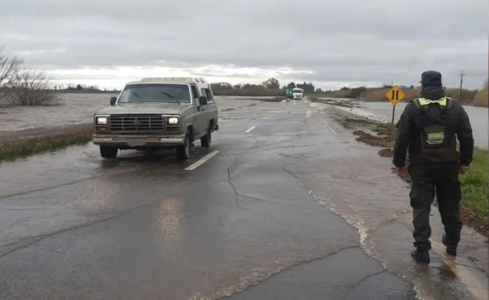 TEMPORAL EN SANTA FE: OCHO RUTAS SIGUEN CORTADAS TRAS LA TORMENTA