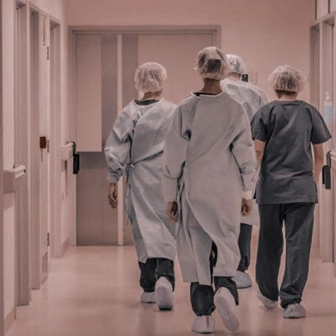 SANTA FE: PROFESIONALES DE LA SALUD RECLAMAN $2,6 MILLONES COMO PISO