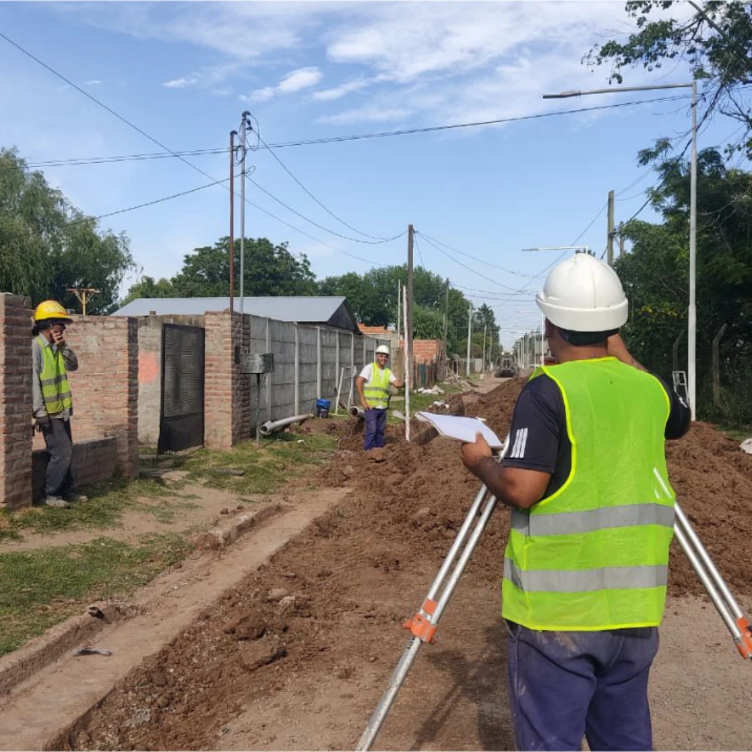 FUERTE INVERSIÓN: CASI MIL NUEVAS CONEXIONES A LA RED CLOACAL PARA SAN JERÓNIMO SUD