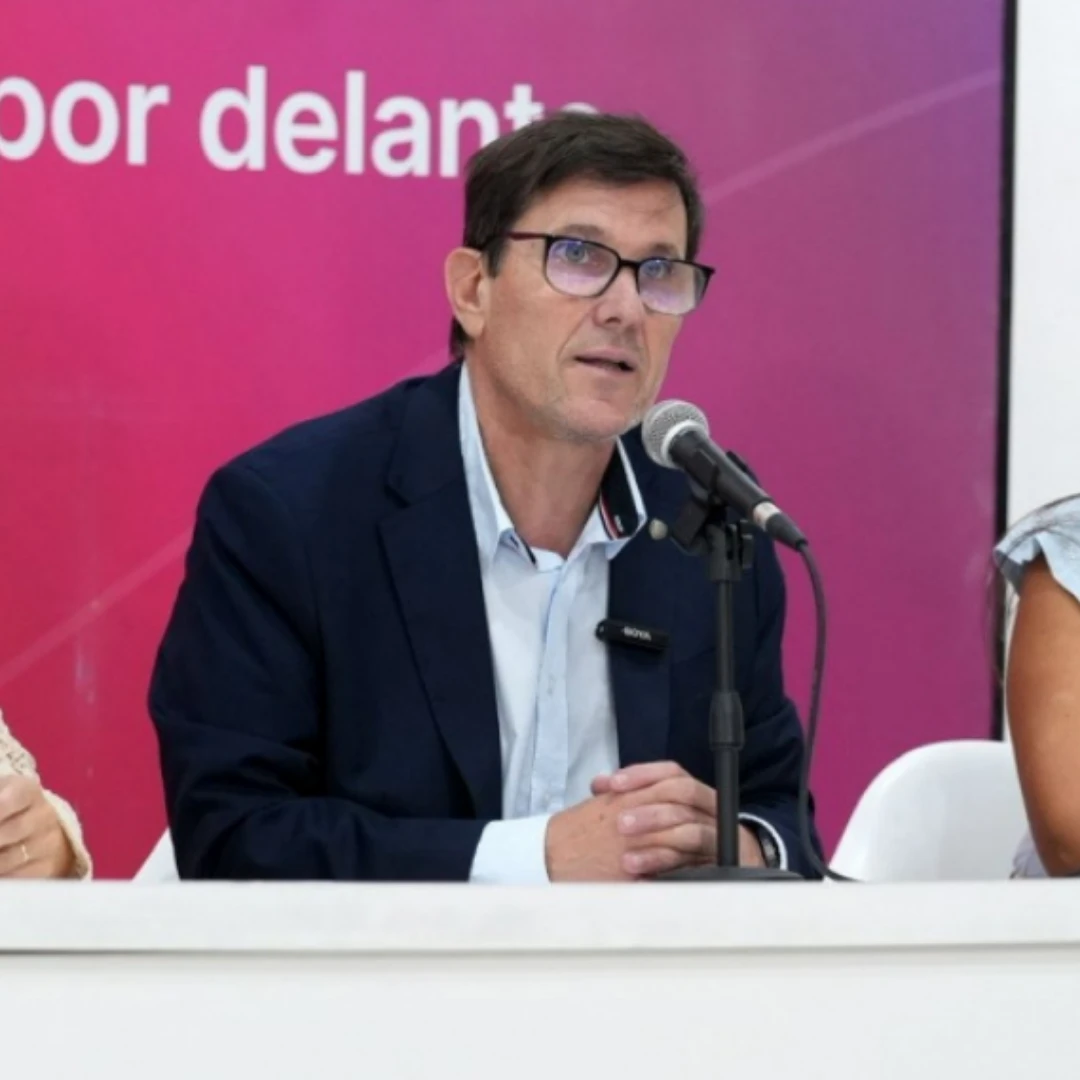 SANTA FE DETALLO LOS AUMENTOS DOCENTES Y MOSTRO LOS RECIBOS DE MARZO