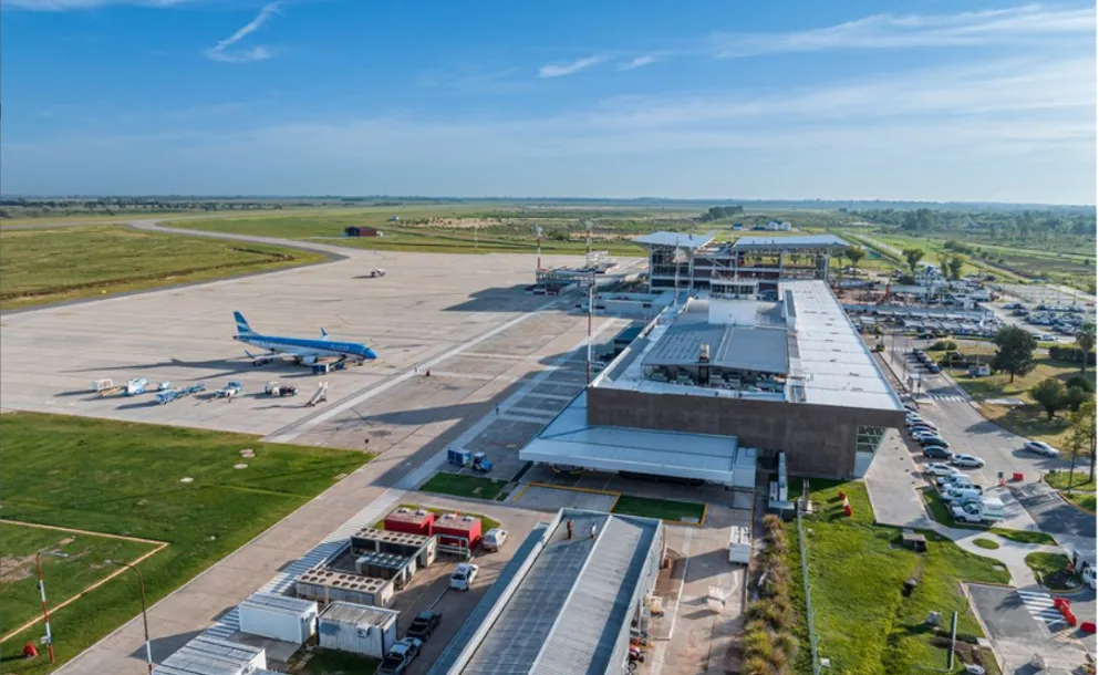 MÁS RUTAS Y MÁS OPCIONES: EL AEROPUERTO DE ROSARIO EXPANDE SU RED NACIONAL