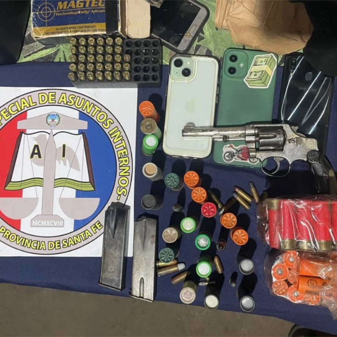 OPERATIVO ANTIDROGAS TERMINÓ CON UN COMISARIO DETENIDO Y 16 ALLANAMIENTOS