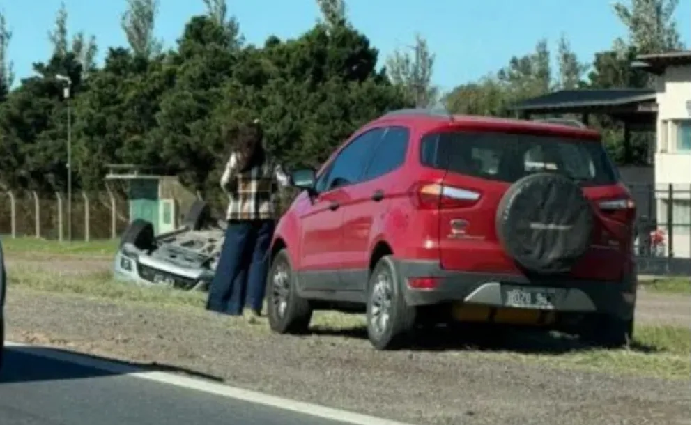 MURIÓ UNA MUJER Y SU PAREJA QUEDÓ GRAVE TRAS UN ACCIDENTE FRENTE A KENTUCKY