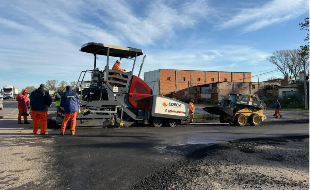 NUEVAS OBRAS DE PAVIMENTO CAMBIAN LA CONECTIVIDAD EN DISTINTOS BARRIOS DE ROLDÁN