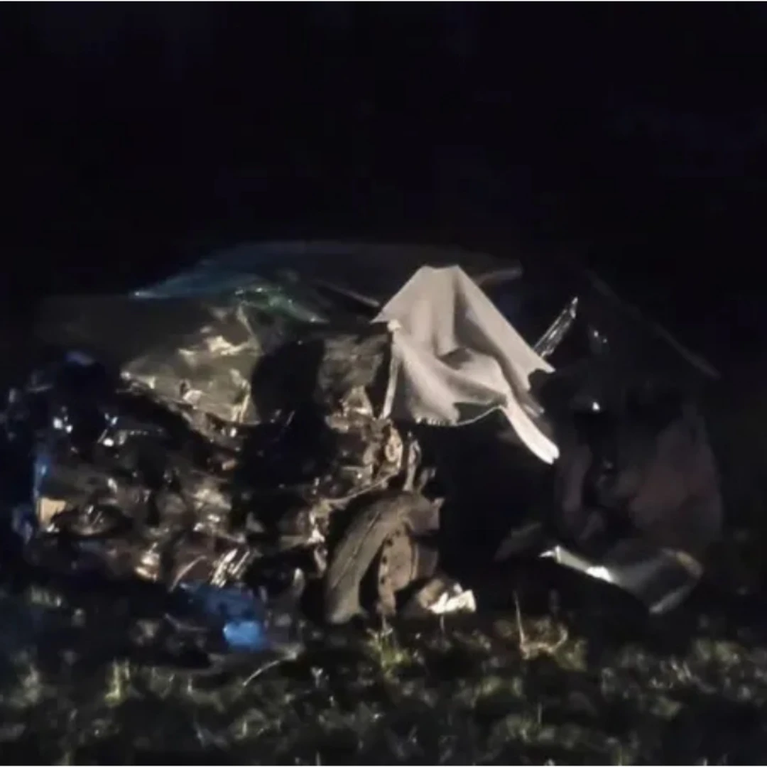 TRAGEDIA EN IBARLUCEA: UN AUTOMOVILISTA FALLECIÓ TRAS IMPACTAR CONTRA UN CAMIÓN