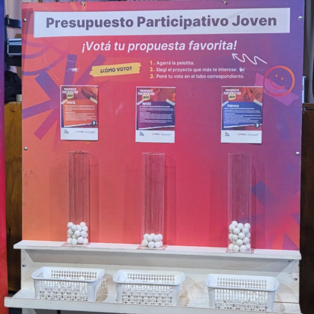 ROLDÁN CERRÓ EL PRESUPUESTO PARTICIPATIVO JOVEN CON VOTACIÓN Y MÚSICA EN VIVO