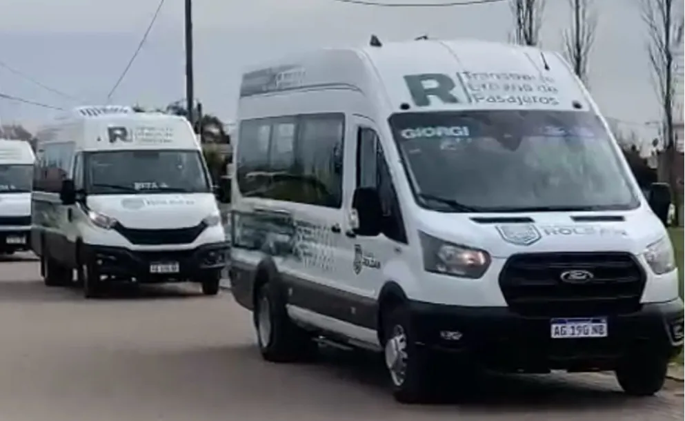 BUSCAN MEJORAR EL TRANSPORTE URBANO DE ROLDÁN CON DOS NUEVAS UNIDADES
