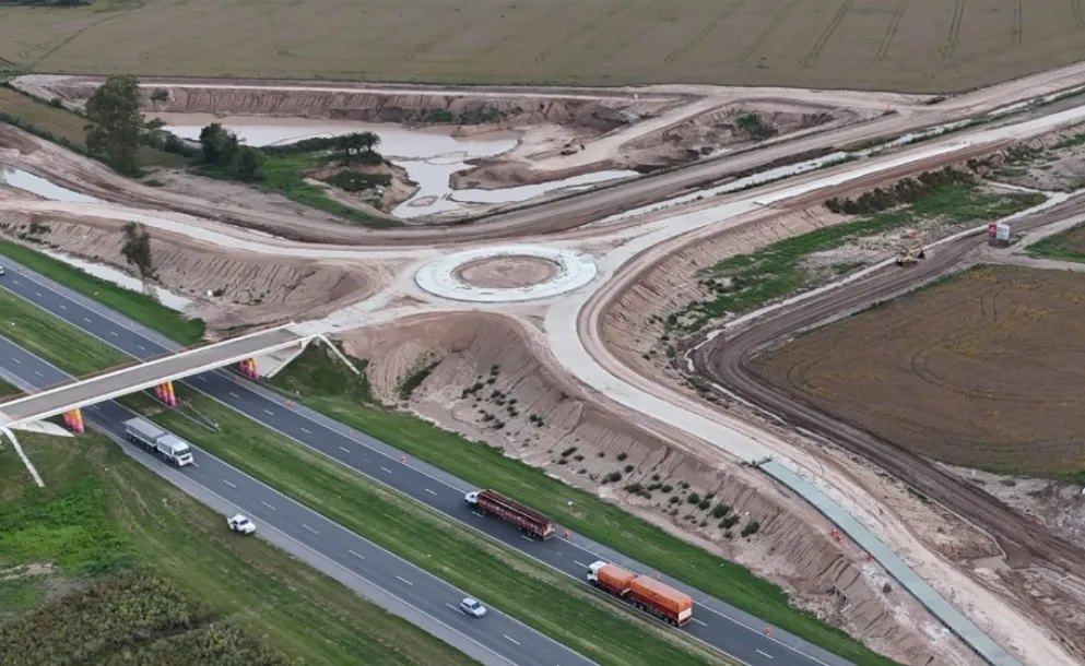 EL NUEVO DESVÍO A LOS PUERTOS DE TIMBÚES YA ESTÁ AL 90% Y CAMBIARÁ EL TRÁNSITO EN LA REGIÓN