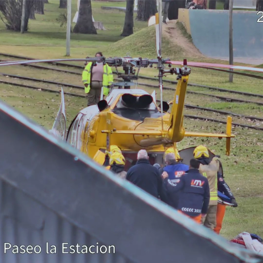 OPERATIVO CODIGO ROJO EN ROLDÁN POR UN HOMBRE QUE SUFRIÓ UN PARO CARDÍACO