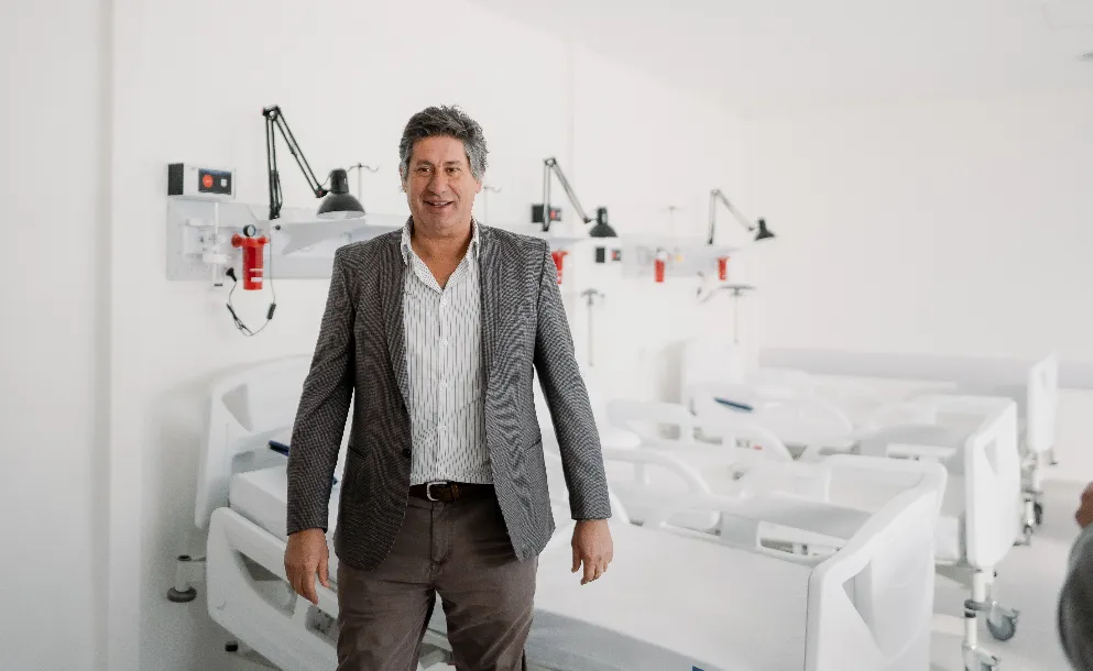 FUNES INAUGURARÁ SU PRIMER HOSPITAL Y CAMBIARÁ SU SISTEMA DE SALUD