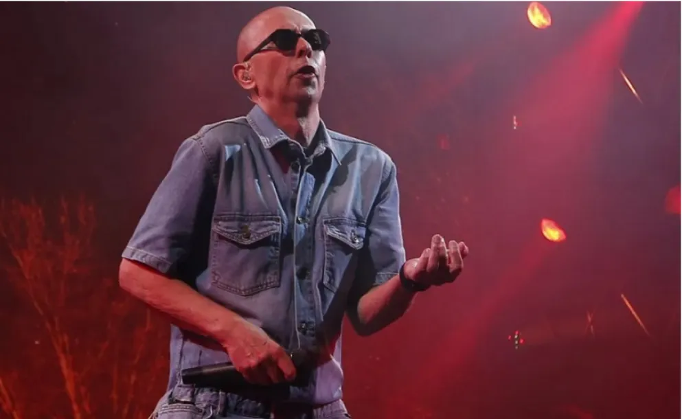 MURIÓ EL INDIO SOLARI Y EL ROCK ARGENTINO DESPIDE A UNA LEYENDA