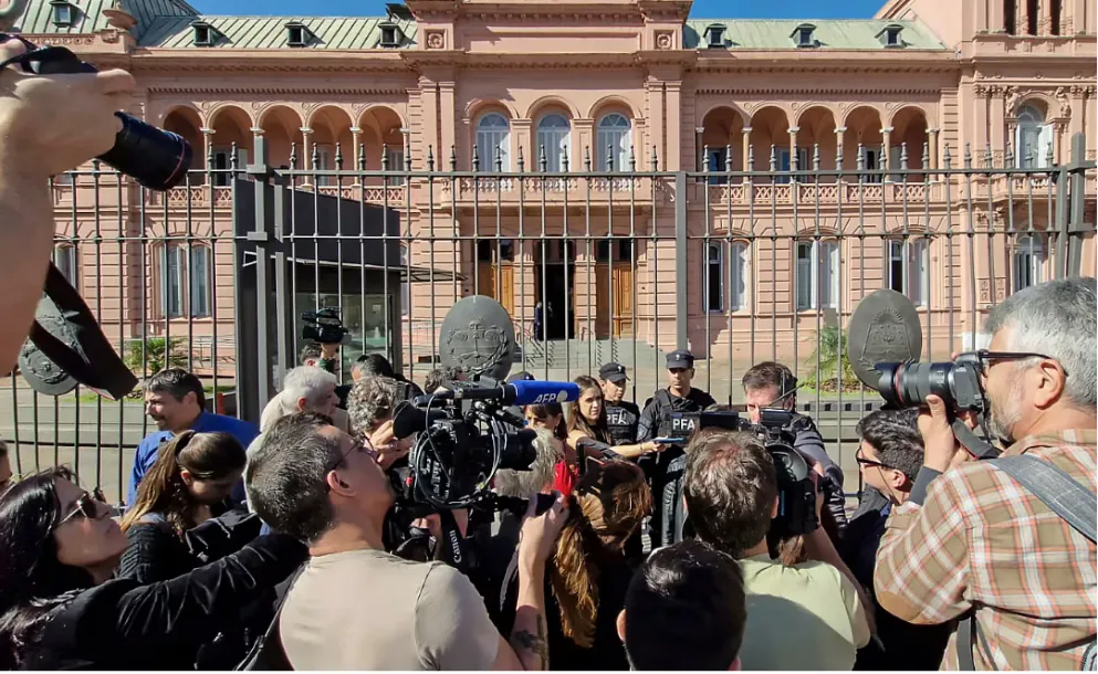 LA ACADEMIA DE PERIODISMO CUESTIONÓ EL HOSTIGAMIENTO Y PIDIÓ RESPETO AL DEBATE PÚBLICO