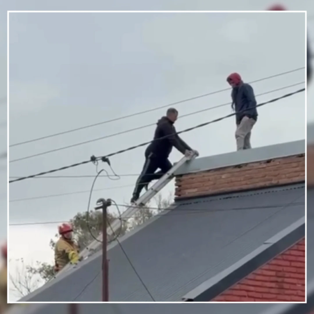 HORAS DE TENSIÓN SE VIVIERON AYER EN ROLDÁN. UN HOMBRE AMEZÓ CON ARROJARSE DEL TECHO