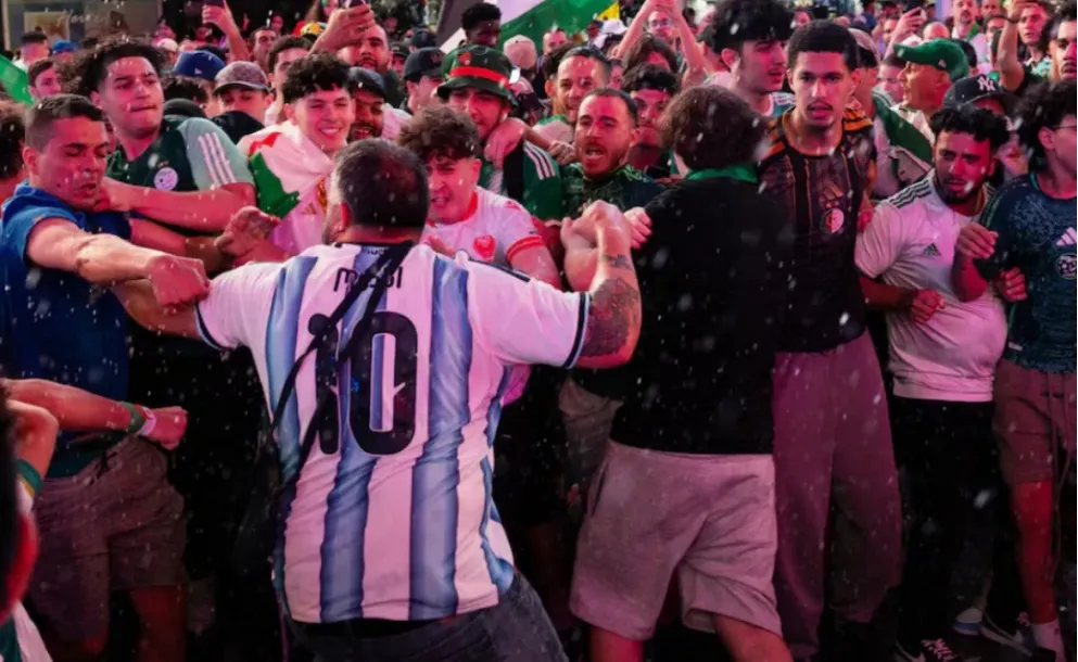 ARGENTINOS Y ARGELINOS SE CRUZARON EN NUEVA YORK Y HUBO MOMENTOS DE TENSIÓN