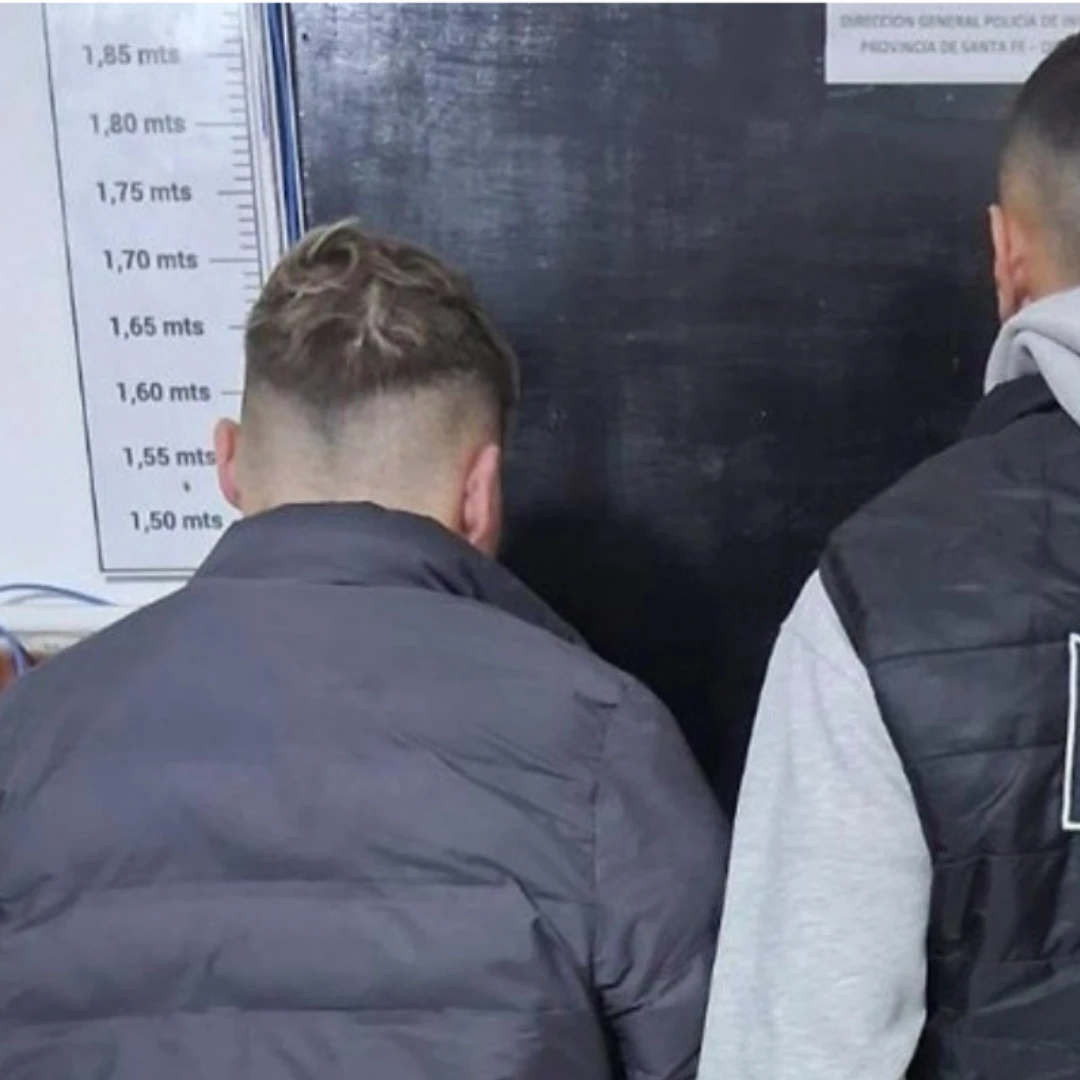DETUVIERON AL CONDUCTOR DEL AUTO QUE VOLCÓ Y PROVOCÓ LA MUERTE DE TRES JÓVENES 