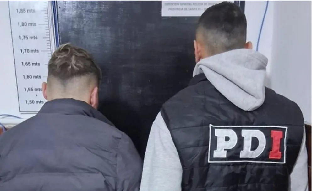 DETUVIERON AL CONDUCTOR DEL AUTO QUE VOLCÓ Y PROVOCÓ LA MUERTE DE TRES JÓVENES 