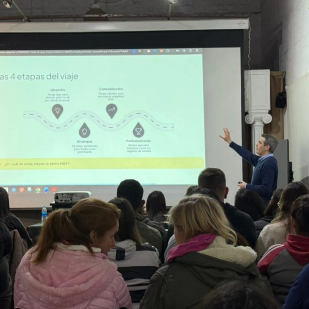 FINALIZÓ EN ROLDÁN EL CICLO GRATUITO DE CAPACITACIÓN QUE REUNIÓ A 332 EMPRENDEDORES