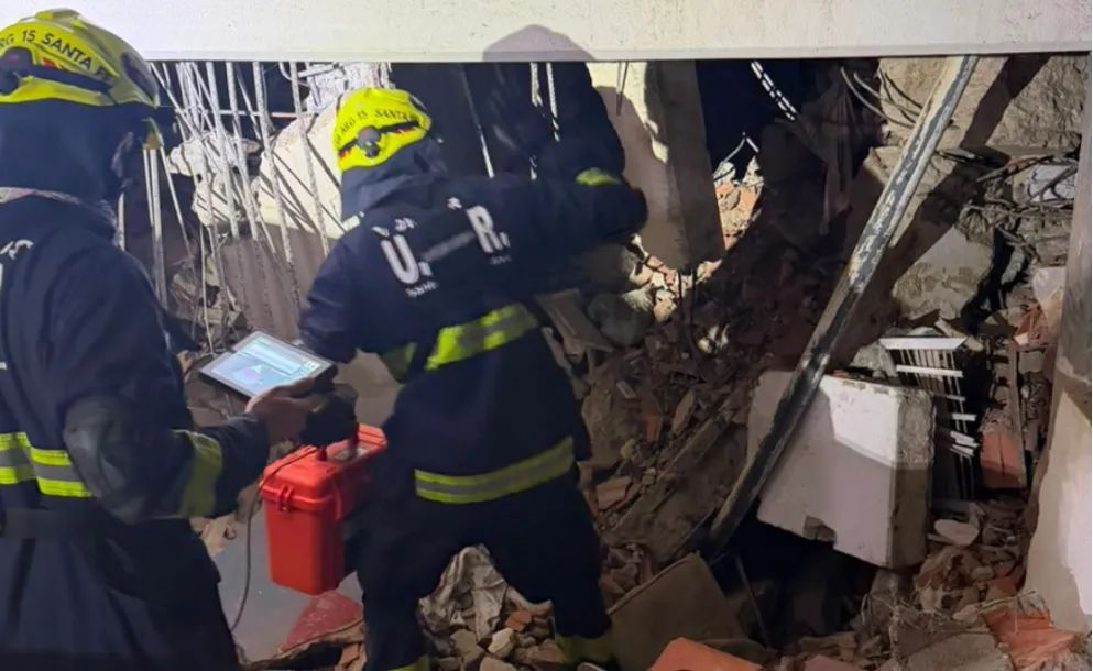 RESCATISTAS DE SANTA FE YA OPERAN EN LAS ZONAS AFECTADAS POR LOS TERREMOTOS
