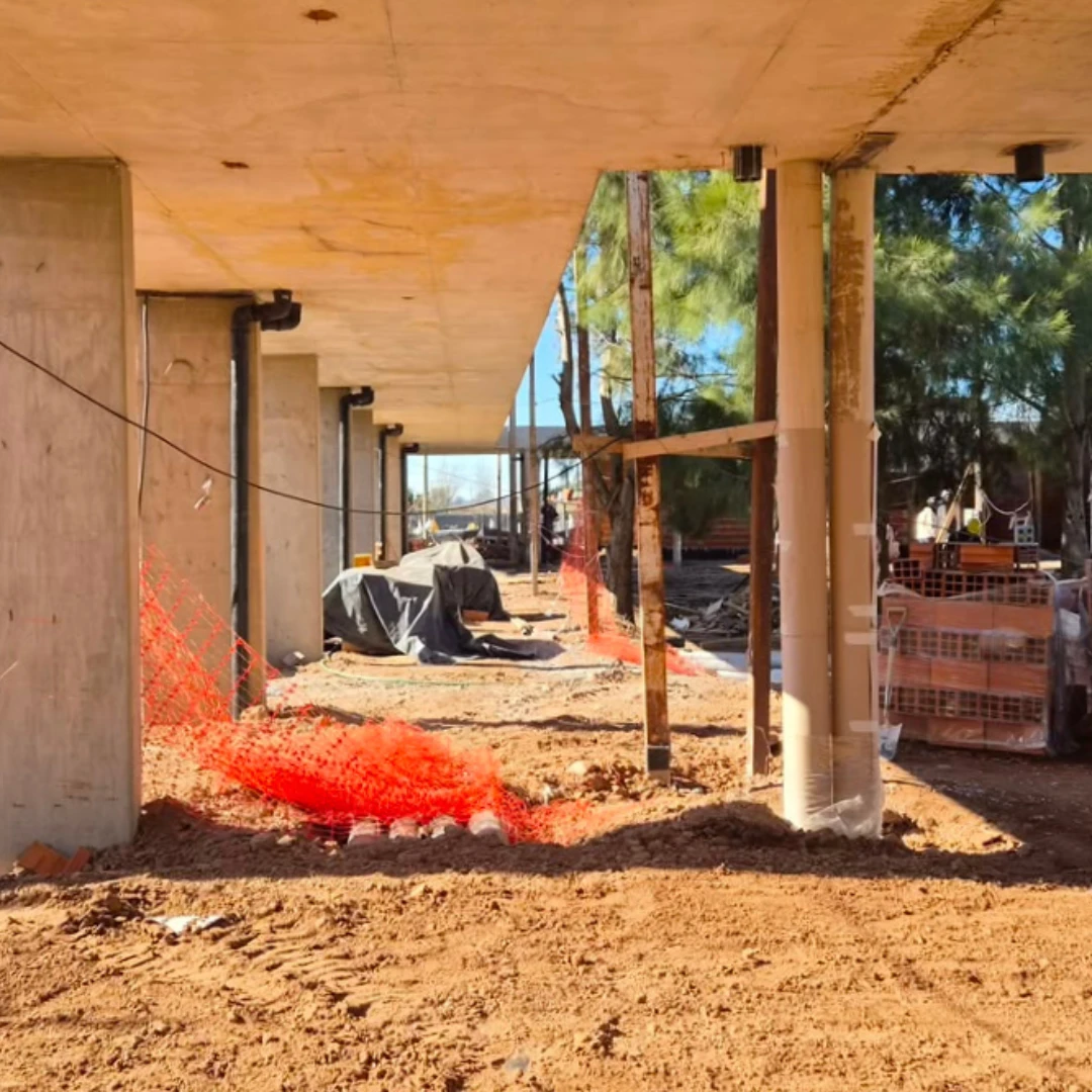 AVANZA LA CONSTRUCCIÓN DE LA NUEVA ESCUELA SECUNDARIA Nº 730 EN TIERRA DE SUEÑOS 3