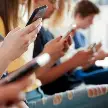 SALUD MENTAL: CRECE LA PREOCUPACIÓN POR EL IMPACTO DE LA VIDA DIGITAL EN LOS CHICOS