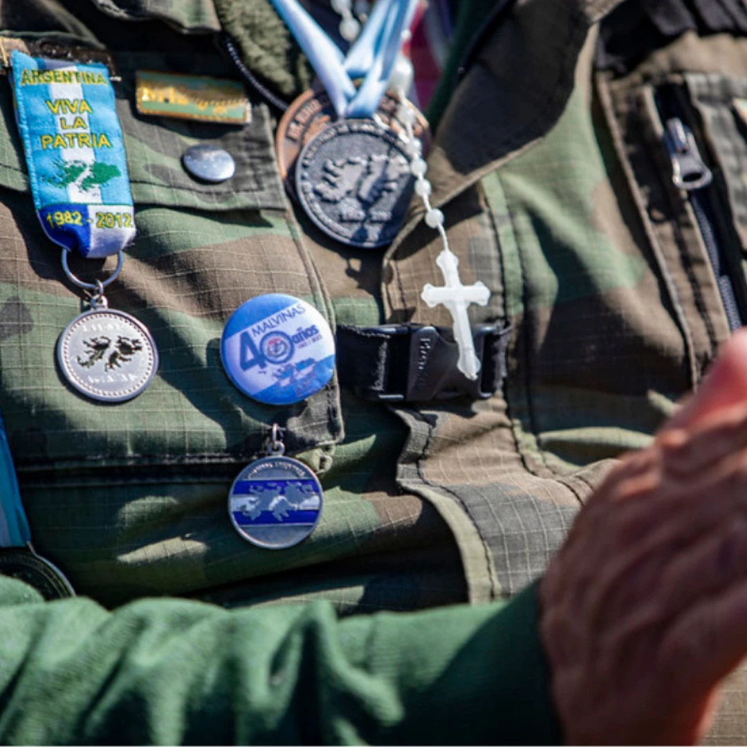 MALVINAS: VETERANOS LLAMARON A VIVIR EL PARTIDO CON RESPETO Y SIN ODIO