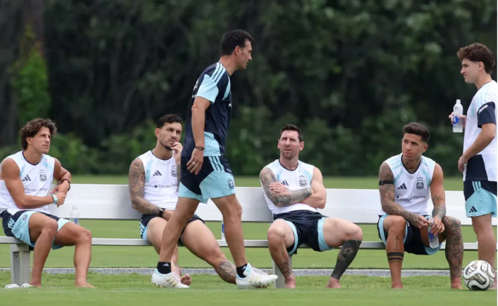 SCALONI APOSTÓ AL DESCANSO: EL PLAN QUE REDUJO EL DESGASTE DE LA SELECCIÓN