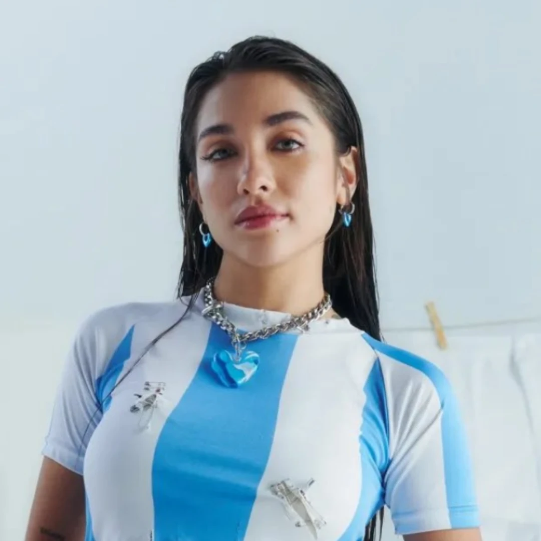 CONFIRMADO: MARÍA BECERRA INTERPRETARÁ EL HIMNO ANTES DE LA FINAL DEL MUNDIAL