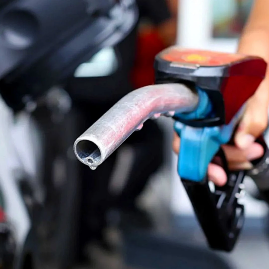 EL GOLPE AL BOLSILLO NO FRENA:  UNA NUEVA SUBA EN LOS COMBUSTIBLES DESDE AGOSTO