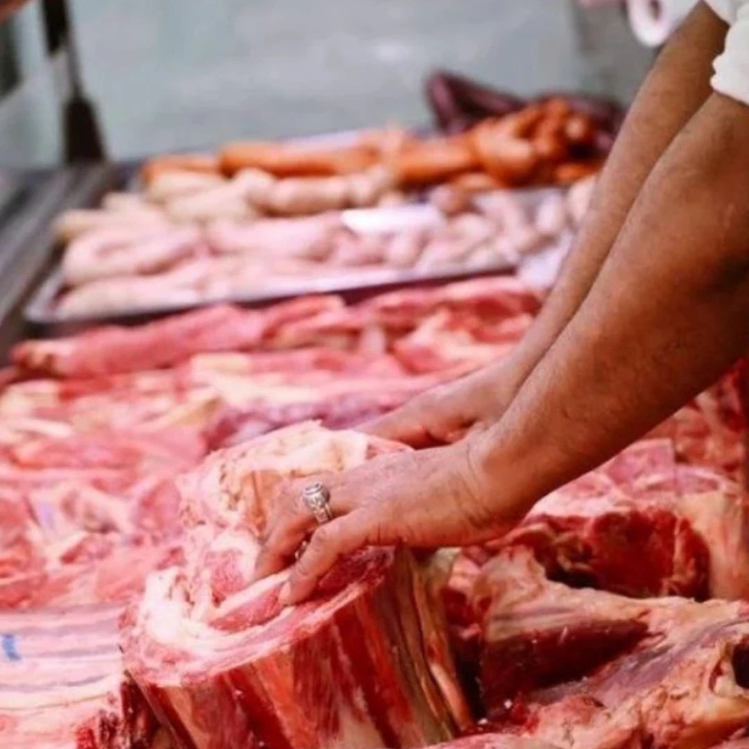 EL CONSUMO DE CARNE VACUNA EN ARGENTINA CAYÓ A SU NIVEL MÁS BAJO EN DOS DÉCADAS
