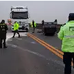 CHOQUE FRONTAL EN EL PUENTE ROSARIO-VICTORIA: CUATRO PERSONAS RESULTARON GRAVEMENTE HERIDAS