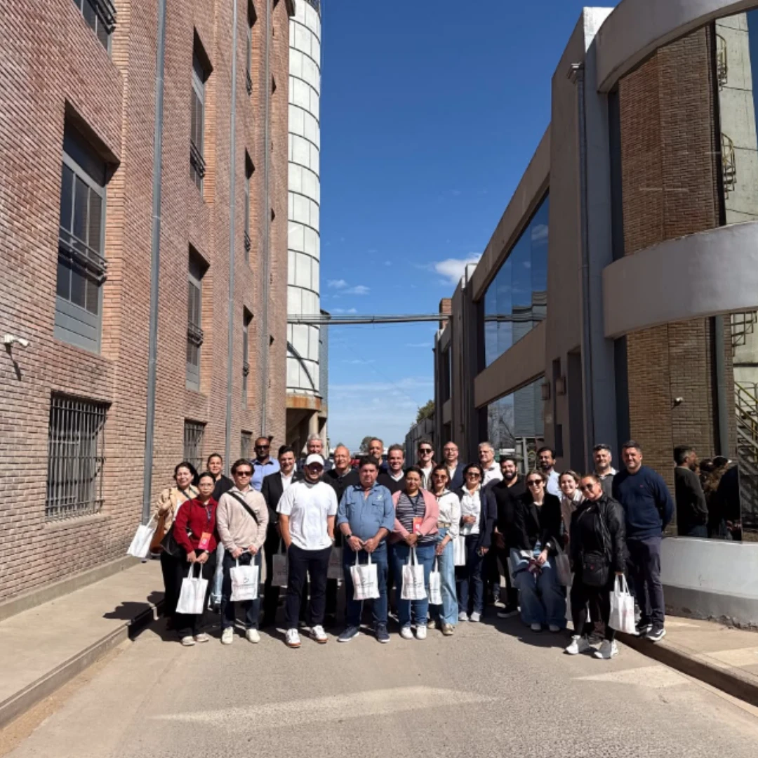 EL SANTA FE BUSINESS FORUM LLEVÓ A EMPRESARIOS INTERNACIONALES A FÁBRICAS DE ROLDÁN