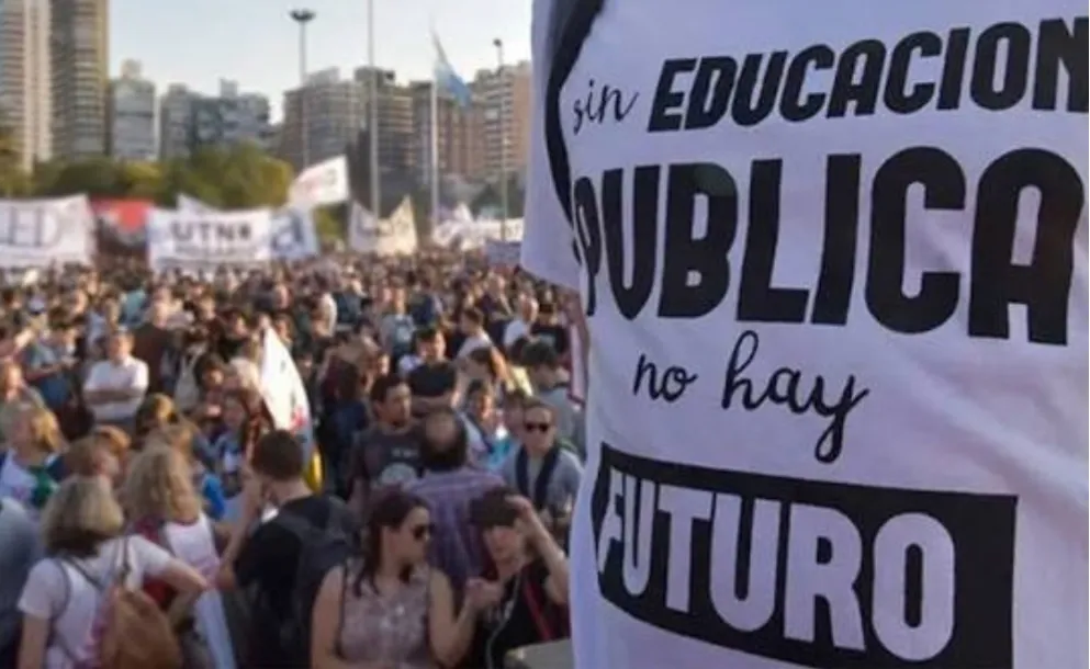 UNIVERSIDADES PÚBLICAS: ESTE MARTES HAY PARO DOCENTE NACIONAL DE 24 HORAS