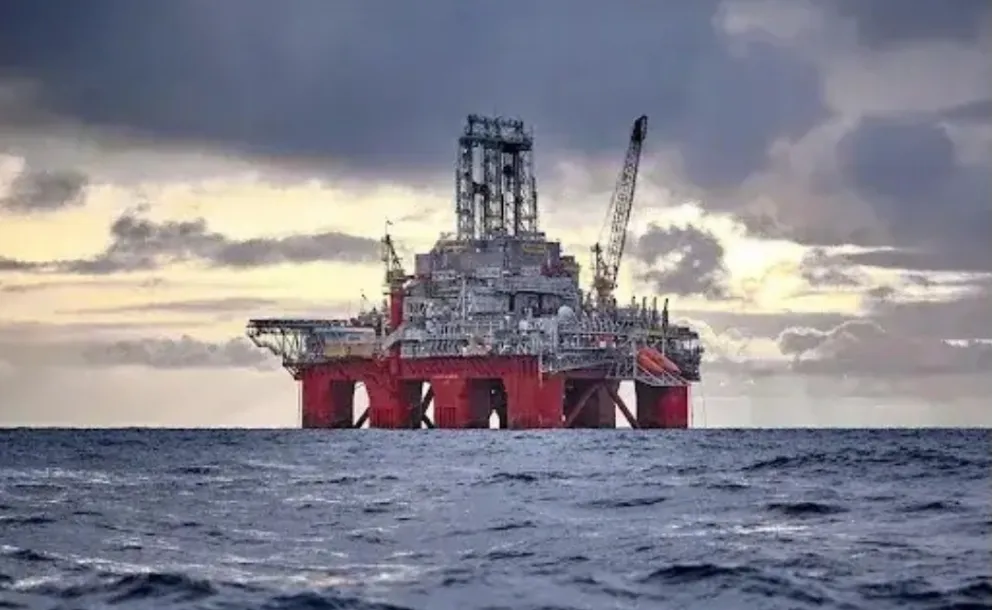 EL GOBIERNO DE MALVINAS EXTENDIÓ LAS LICENCIAS PETROLERAS POR CINCO AÑOS
