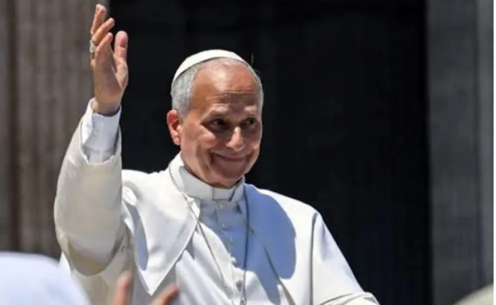 EL GOBIERNO OFICIALIZÓ LOS FERIADOS POR LA VISITA DEL PAPA LEÓN XIV