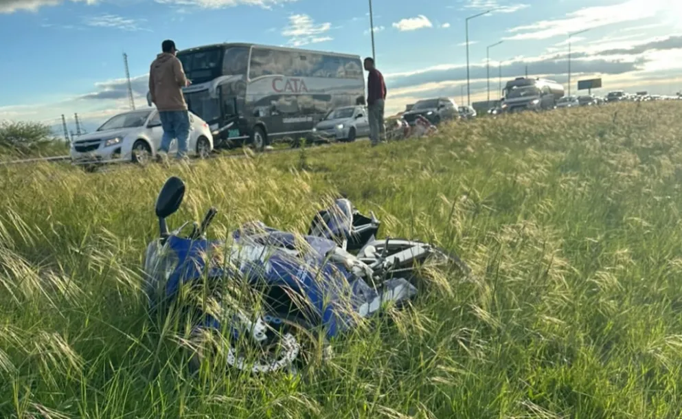 CHOQUE MÚLTIPLE EN LA AUTOPISTA ROSARIO-CÓRDOBA DEJA CUATRO HERIDOS A LA ALTURA DE FUNES