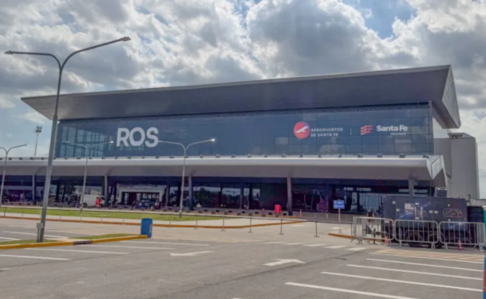 LOS AEROPUERTOS SANTAFESINOS PRESENTARON SU OFERTA INTERNACIONAL PARA EL VERANO