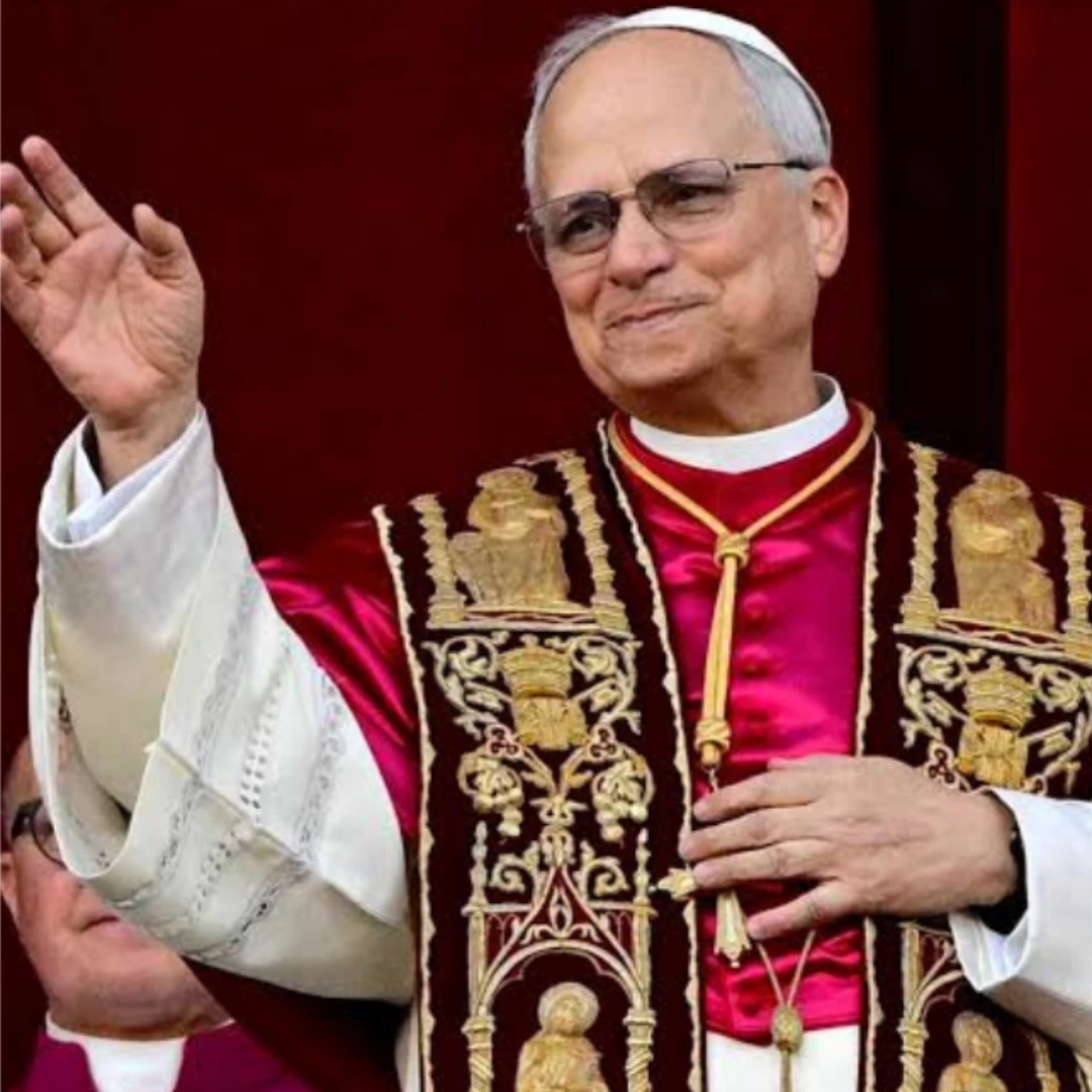 EL PAPA LEÓN XIV DEJÓ EL HOSPITAL Y REAPARECERÁ ESTE DOMINGO EN EL ÁNGELUS TRAS SU CIRUGÍA