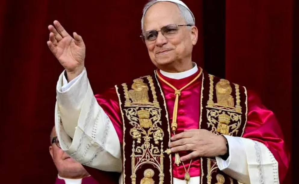 EL PAPA LEÓN XIV DEJÓ EL HOSPITAL Y REAPARECERÁ ESTE DOMINGO EN EL ÁNGELUS TRAS SU CIRUGÍA