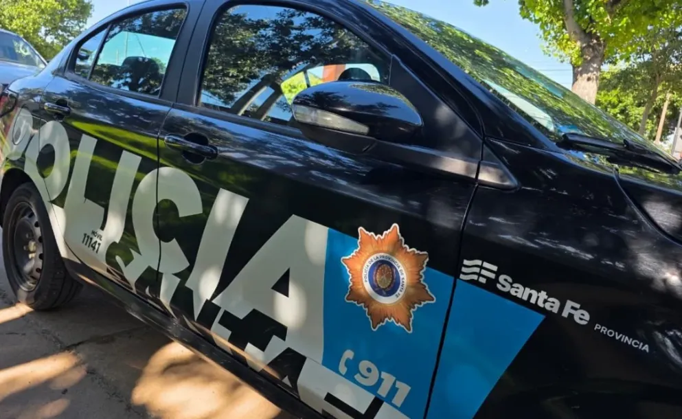 ¡VIOLENCIA EN ROLDÁN! BALEARON A UN JOVEN A QUEMARROPA Y BUSCAN A LOS SICARIOS